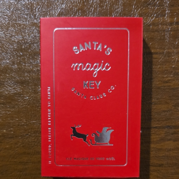 Santa's Magic Key - Picture 1 of 6